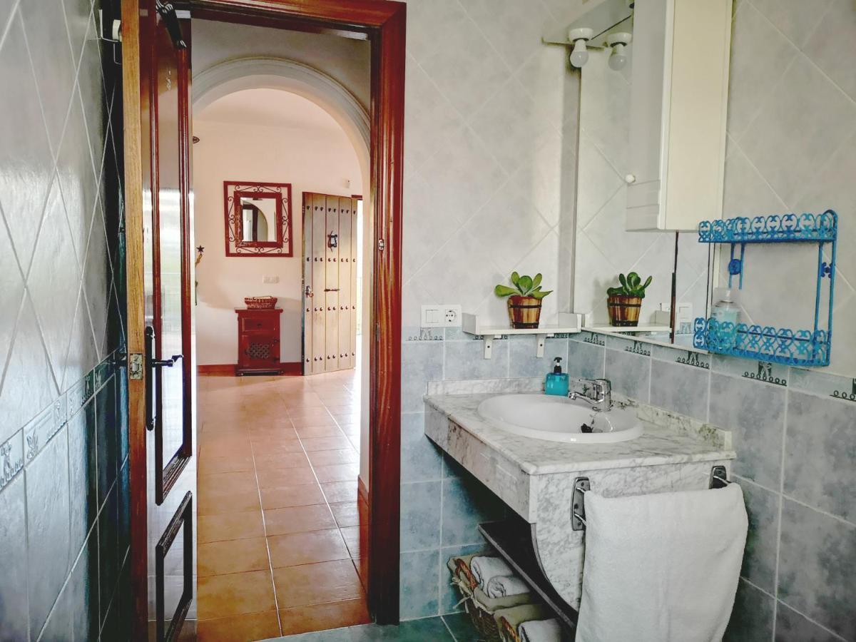 Finca Pil - Casa Rural Con Piscina Ríogordo Exteriör bild